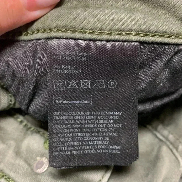 &Denim Olive Green Shaping Skinny  Midrise Jean 26 by 30 - Picture 7 of 7